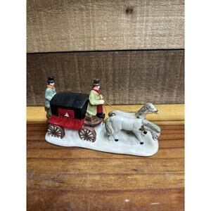 VTG Memories Collection Hand-Painted Porcelain Horse CARRIAGE 6 1/4" Length